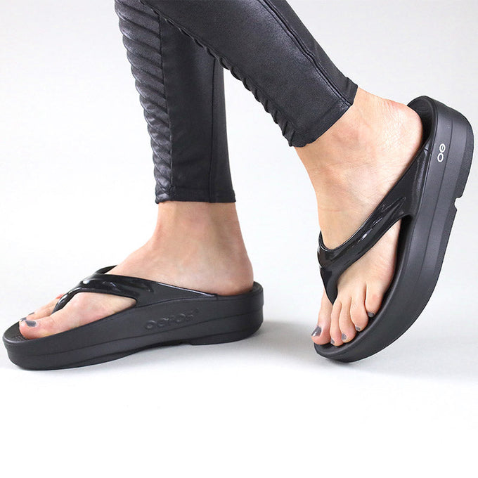 Women's OOmega - Black – OOFOSオフィシャルサイト