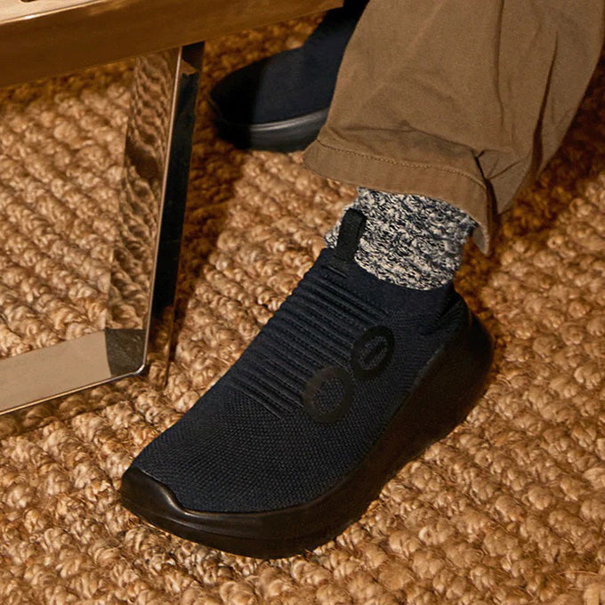 OmitosAさま Men's OOmy Zen - Black/Black – OOFOSオフィシャルサイト
