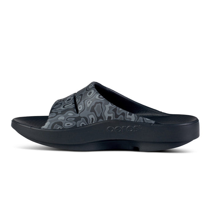 靴 OOahh Sport - Black Water Camo OOahh Sport - Black Water Camo – OOFOSオフィシャルサイト