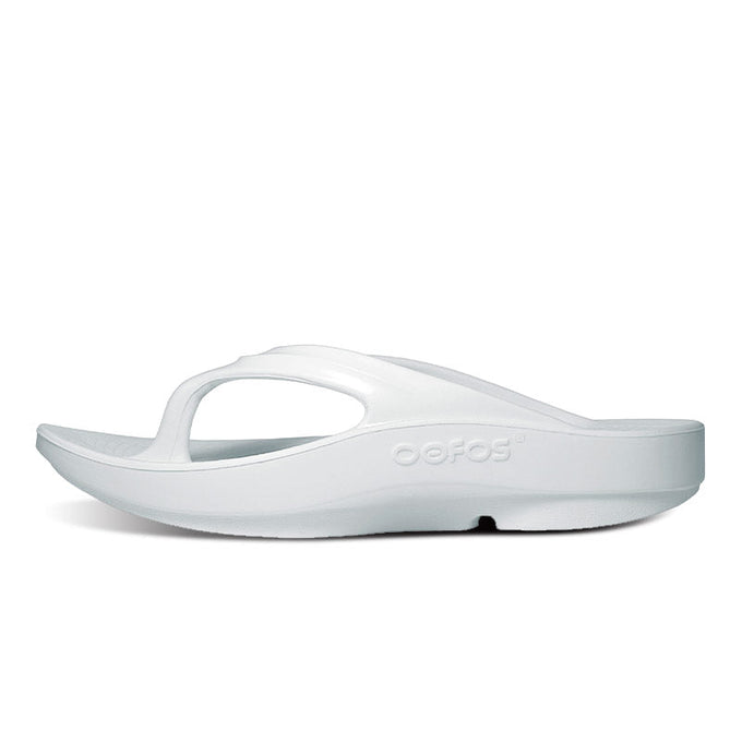 新品未開封OOFOS ウーフォス OOlala サンダルSC ホワイト 24cm Women's OOlala White – OOFOSオフィシャルサイト
